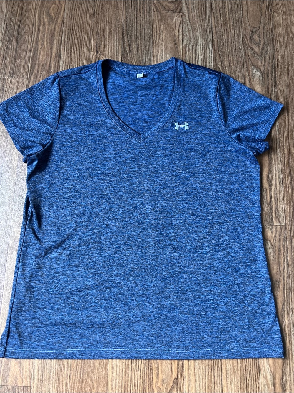 Under Armour Women's Navy Heather V-Neck Performance Tee